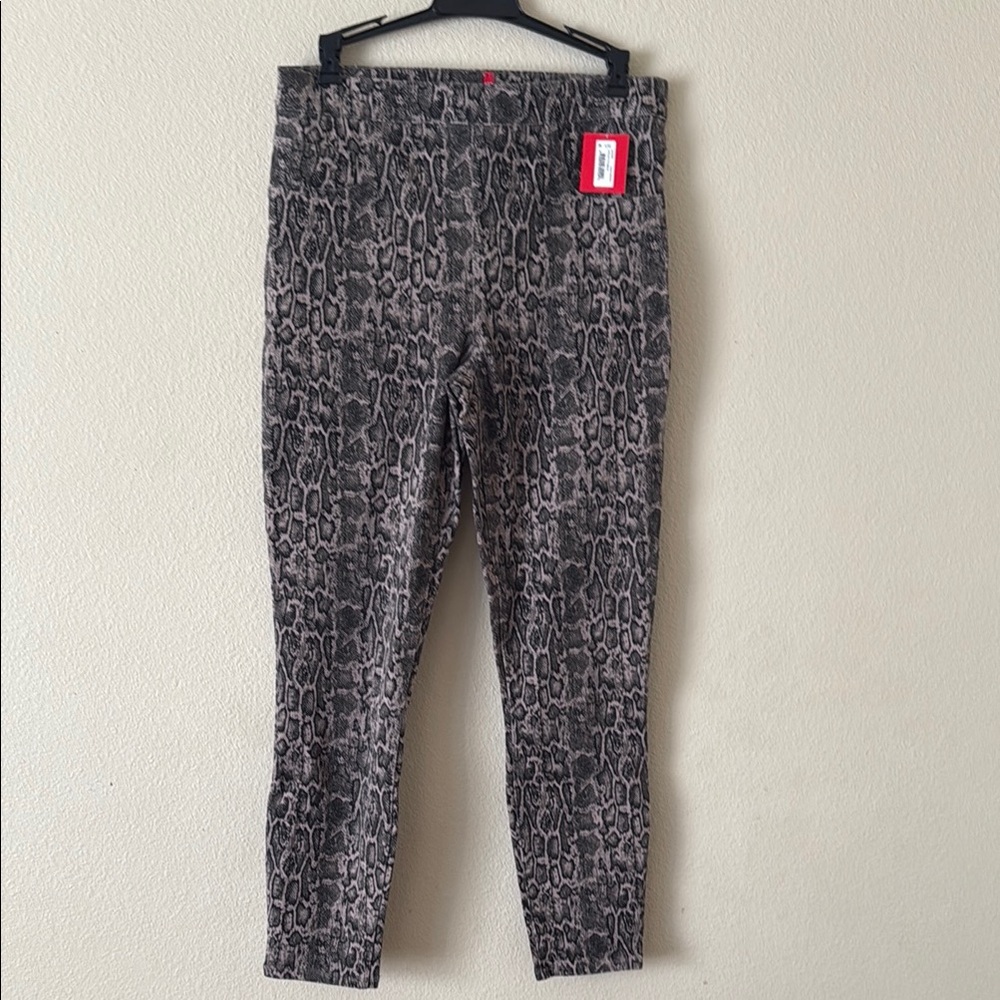 Spanx snake print jeggings pants